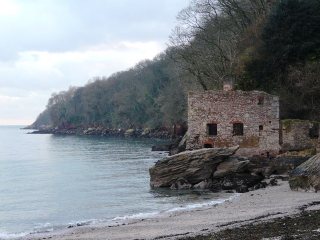 Elberry Cove bath house remains